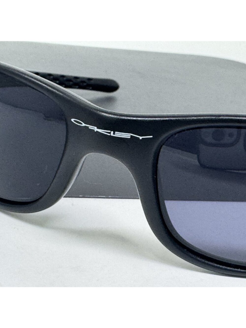 1997 Vintage Oakley Fives 1.0 Matte Black Sunglasses - Gem